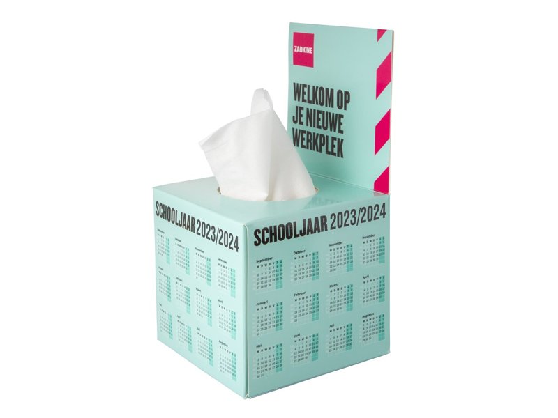 Tissue box met flap